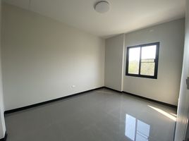 3 Schlafzimmer Haus zu verkaufen in Mueang Chon Buri, Chon Buri, Khlong Tamru, Mueang Chon Buri