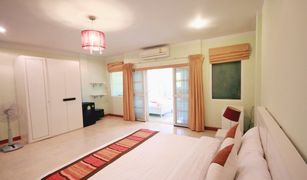 5 Bedrooms Townhouse for sale in Hua Hin City, Hua Hin Naebkehardt Village Beach Villa