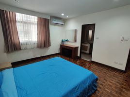 4 Schlafzimmer Appartement zu vermieten im Rishi Court, Khlong Toei Nuea