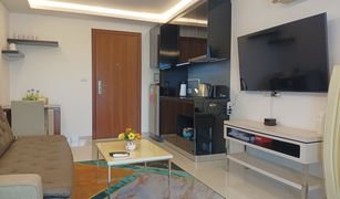 1 Bedroom Condo for sale in Na Kluea, Pattaya Club Royal