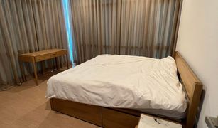 Кондо, 2 спальни на продажу в Bang Rak, Бангкок The Room Charoenkrung 30