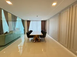 3 Bedroom Apartment for sale at Ficus Lane, Phra Khanong