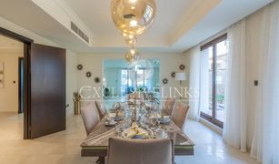 5 Habitaciones Villa en venta en , Dubái Balqis Residence