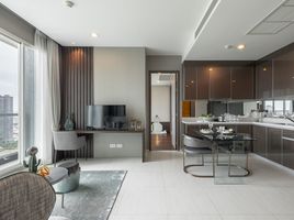 2 Bedroom Condo for sale at Menam Residences Condominium, Wat Phraya Krai