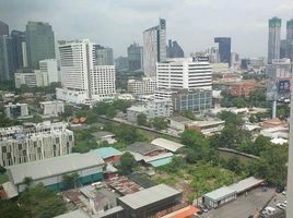 2 спален Кондо в аренду в Supalai Oriental Sukhumvit 39, Khlong Tan Nuea