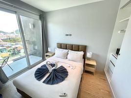 2 Schlafzimmer Penthouse zu vermieten im The Emerald Terrace, Patong