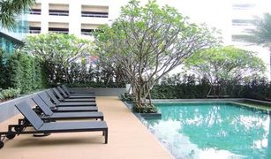 Khlong Toei Nuea, ဘန်ကောက် The Room Sukhumvit 21 တွင် 1 အိပ်ခန်း ကွန်ဒို ရောင်းရန်အတွက်