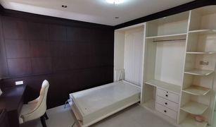 Кондо, 1 спальня на продажу в Khlong Toei, Бангкок Monterey Place