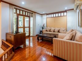 4 спален Дом for rent in Дусит, Бангкок, Thanon Nakhon Chaisi, Дусит