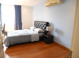 2 Schlafzimmer Appartement zu vermieten im The Rise Sukhumvit 39, Khlong Tan Nuea