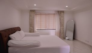 Пентхаус, 2 спальни на продажу в Карон, Пхукет Kata Royal 