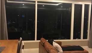 3 Bedrooms Condo for sale in Wat Phraya Krai, Bangkok Menam Residences