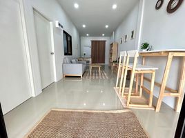 1 Schlafzimmer Reihenhaus zu verkaufen in Nikhom Phatthana, Rayong, Nikhom Phatthana