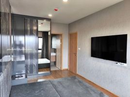 2 Bedroom Condo for rent at The LIVIN Phetkasem, Bang Wa