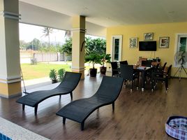 2 Schlafzimmer Villa zu verkaufen in Pran Buri, Prachuap Khiri Khan, Wang Phong