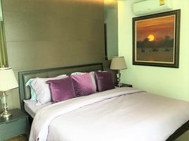 2 Bedroom Condo for sale at 15 Sukhumvit Residences, Khlong Toei Nuea