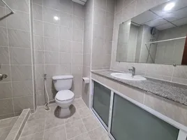 Студия Кондо в аренду в View Talay 5, Nong Prue