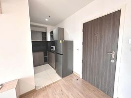 1 Bedroom Condo for rent at Thana Astoria, Bang Yi Khan, Bang Phlat, Bangkok