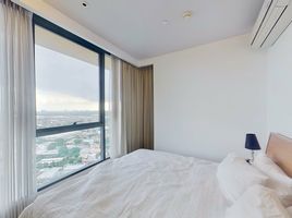 2 Bedroom Apartment for rent at The Lumpini 24, Khlong Tan