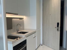 1 Schlafzimmer Appartement zu vermieten im Muniq Sukhumvit 23, Khlong Toei Nuea, Watthana, Bangkok