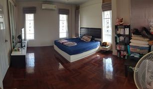 4 Schlafzimmern Haus zu verkaufen in Khlong Thanon, Bangkok Baan Thongsathit 9 