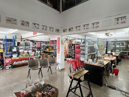 บ้านเดี่ยว 10 ห้องนอน ให้เช่า ในทำเล ช่างชุ่ย, บางพลัด, บางบำหรุ