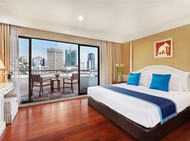 4 Schlafzimmer Appartement zu vermieten im Centre Point Hotel Sukhumvit 10, Khlong Toei