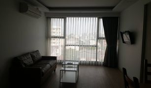2 Bedrooms Apartment for sale in Bang Chak, Bangkok TT Building