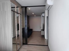 1 Schlafzimmer Wohnung zu verkaufen im KnightsBridge Collage Sukhumvit 107, Bang Na