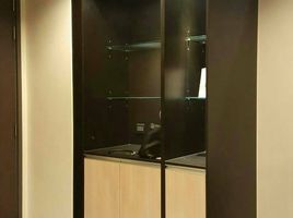 1 Schlafzimmer Appartement zu vermieten im Edge Sukhumvit 23, Khlong Toei Nuea