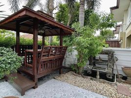4 Schlafzimmer Villa zu verkaufen im Baan Khunapat 5 , Phimonrat, Bang Bua Thong