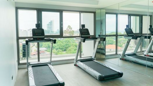 รูปถ่าย 4 of the Fitnessstudio at อี คอนโด บางเสร่