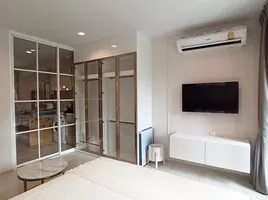 1 Bedroom Condo for rent at Life One Wireless, Lumphini