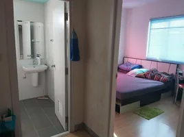 3 Schlafzimmer Villa zu verkaufen im Baan Pruksa 84/2 Phetkasem 63, Lak Song