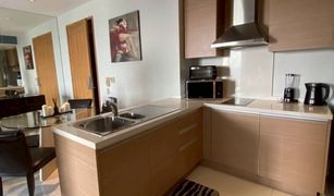 1 Schlafzimmer Wohnung zu verkaufen in Khlong Tan, Bangkok The Emporio Place