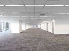 131 m² Office for rent at Tipco Tower, Sam Sen Nai