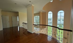 4 Bedrooms House for sale in Bang Khae Nuea, Bangkok Evergreen City