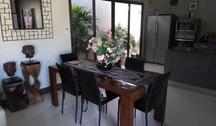 2 Schlafzimmern Villa zu verkaufen in Rawai, Phuket Villa Suksan Soi King Suksan 4