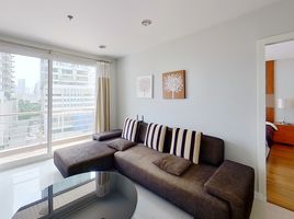 2 спален Кондо в аренду в Serene Place Sukhumvit 24, Khlong Tan