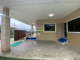 3 Schlafzimmer Villa zu vermieten im Baan Suan Neramit 5, Si Sunthon