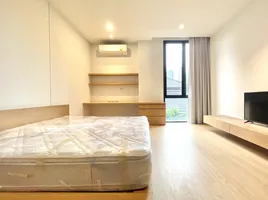 2 Bedroom Apartment for rent at Vana Residence Sukhumvit 26, Khlong Tan