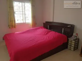 3 Bedroom Townhouse for sale in Bangkok, Nong Chok, Nong Chok, Bangkok