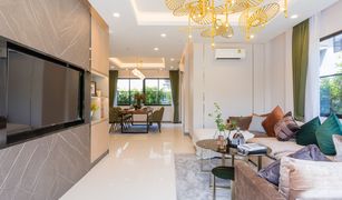 3 Schlafzimmern Haus zu verkaufen in Ko Kaeo, Phuket Crown Estate Dulwich Road