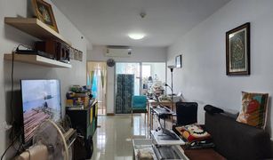 1 Bedroom Condo for sale in Bang Kapi, Bangkok Supalai Park Ekkamai-Thonglor