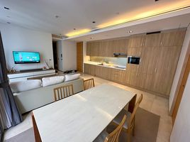 2 Schlafzimmer Wohnung zu verkaufen im Saladaeng Residences, Si Lom, Bang Rak