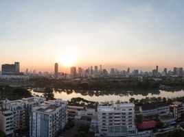 2 спален Кондо в аренду в Mayfair Garden, Khlong Toei