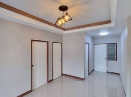 2 Bedroom Townhouse for sale at Tawan Ngam, Bang Yai