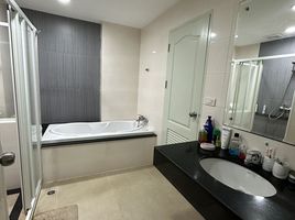1 Bedroom Condo for sale at Phuket Villa Patong Beach, Patong, Kathu