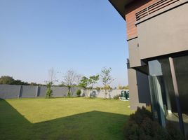 4 Bedroom Villa for sale at Indistrict Sankampaeng, Ton Pao