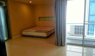 2 Bedrooms Condo for sale in Khlong Toei, Bangkok The Prime Suites